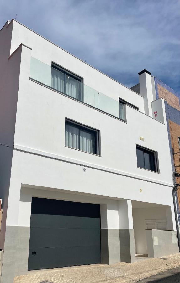 T1 Com Patio Apartment Portimão Exterior photo